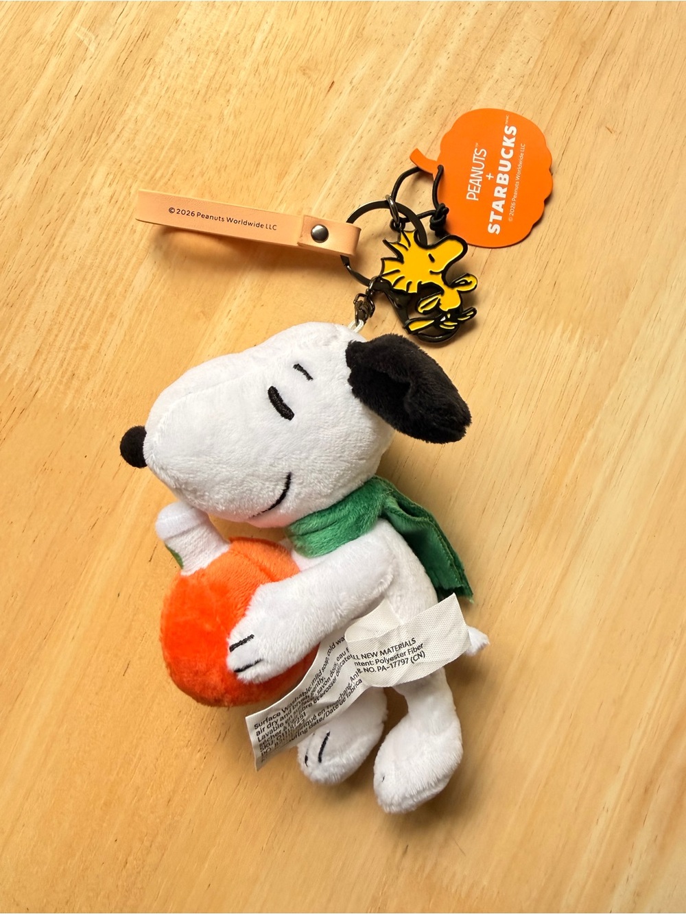 Starbucks x Peanuts Snoopy Plush Bag Charm Great Pumpkin - Picture 4 of 7